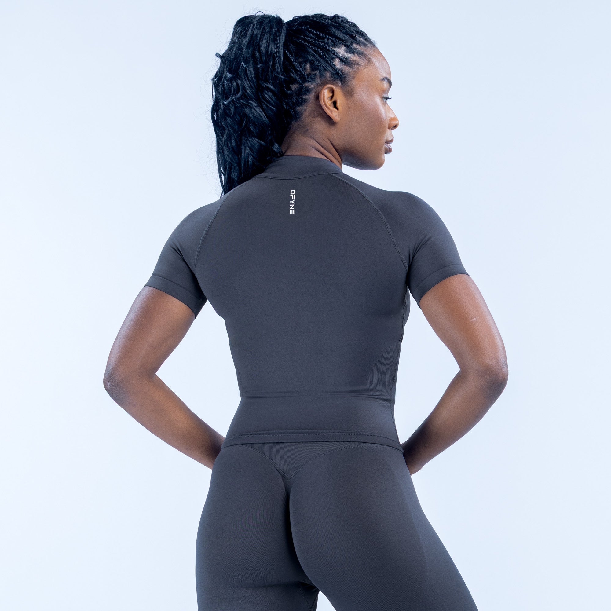 Dynamic Short Sleeve Zippy - Image 2