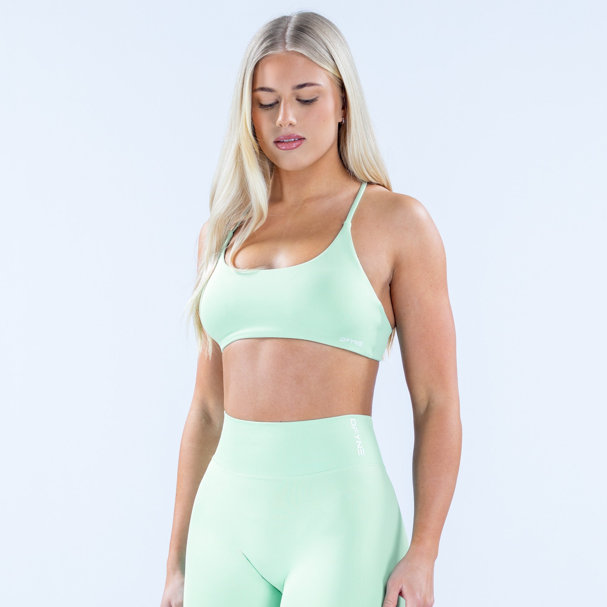 Dynamic Twist Back Bra - Image 4