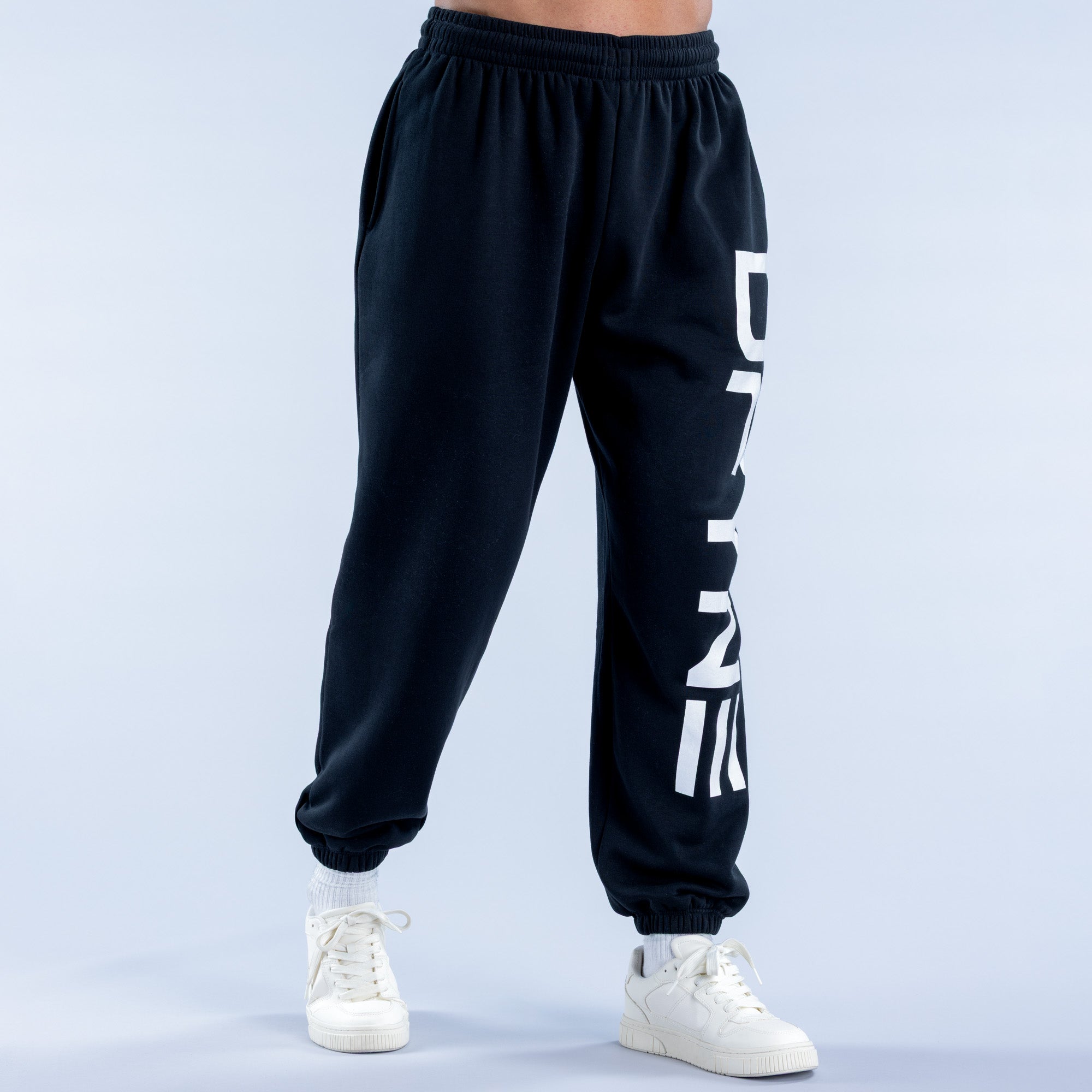 Signature Cuffed Jogger - Image 5