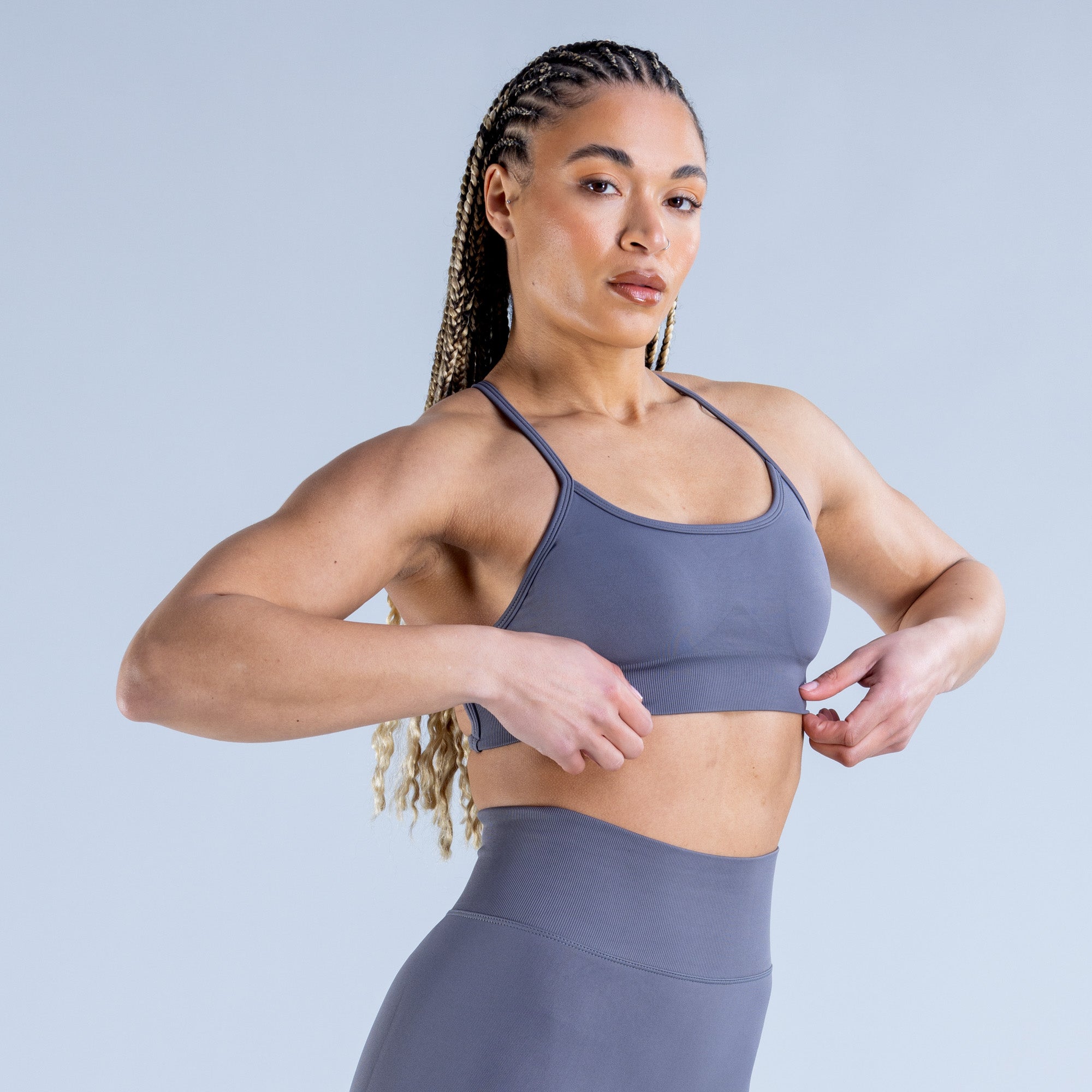 Dynamic Backless Sports Bra - Image 5