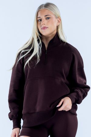 Signature Quarter Zip Sweatshirt