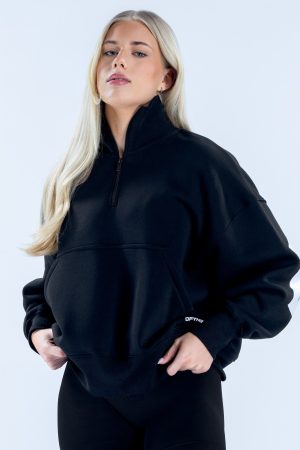 Signature Quarter Zip Sweatshirt